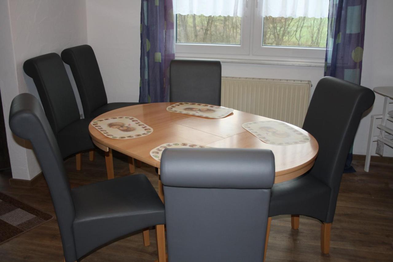 Chiaras Ferienwohnung Heusweiler Esterno foto