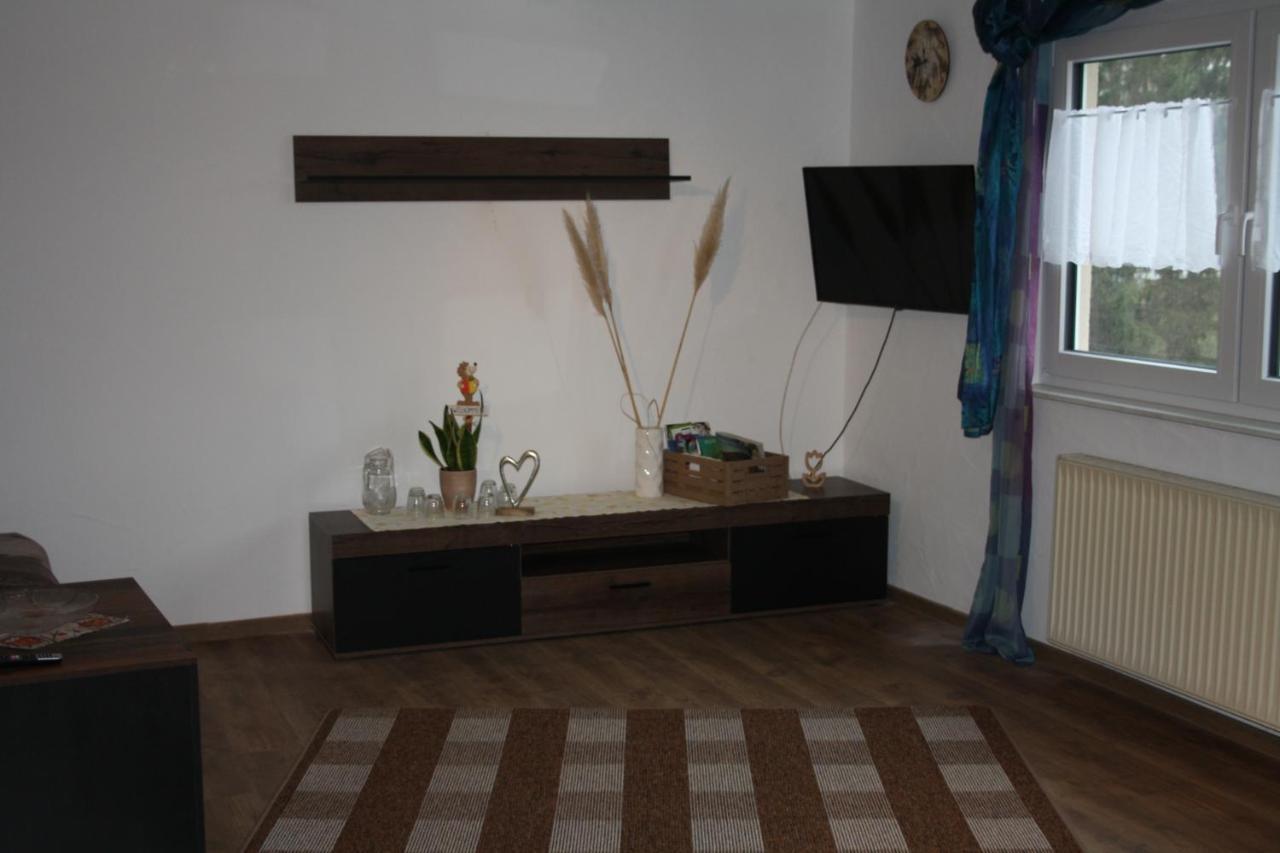 Chiaras Ferienwohnung Heusweiler Esterno foto