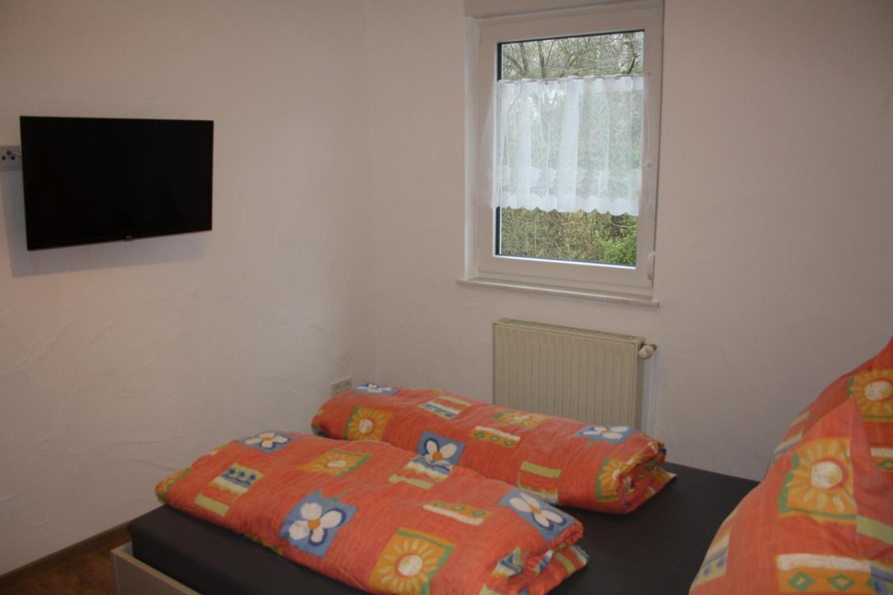 Chiaras Ferienwohnung Heusweiler Esterno foto